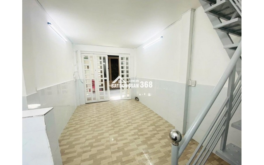 TRẦN XUÂN SOẠN, QUẬN 7 - GIÁ CHỈ 3.2 TỶ - SỔ HỒNG RIÊNG
HOẶC
NHÀ 2 TẦNG, 2 PHÒNG NGỦ, QUẬN 7 - VỊ TRÍ VÀNG TRÊN TRẦN XUÂN SOẢN - 3.2 TỶ 
HOẶC 
CƠ HỘI
